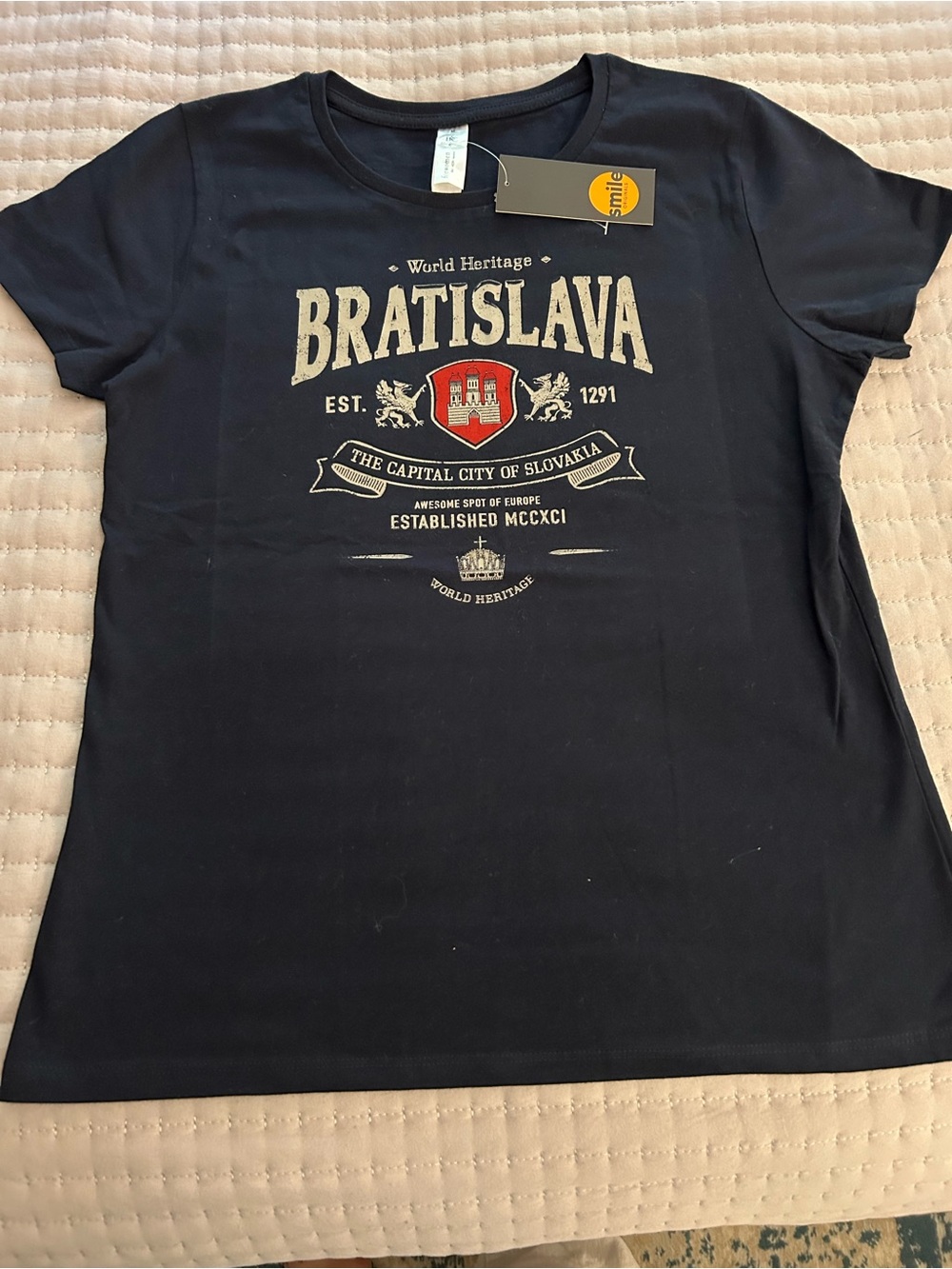Vintage NWT Bratislava Slovakia Travel Souvenir Graphic Tee Women's Medium